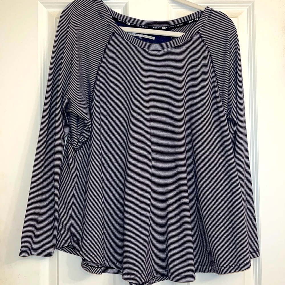 Tommy Hilfiger Sport medium swing top cute‎